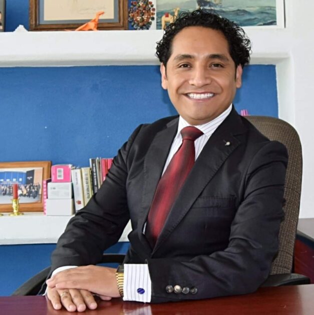 Arena suelta  por Tayde González Arias: GRADUADOS