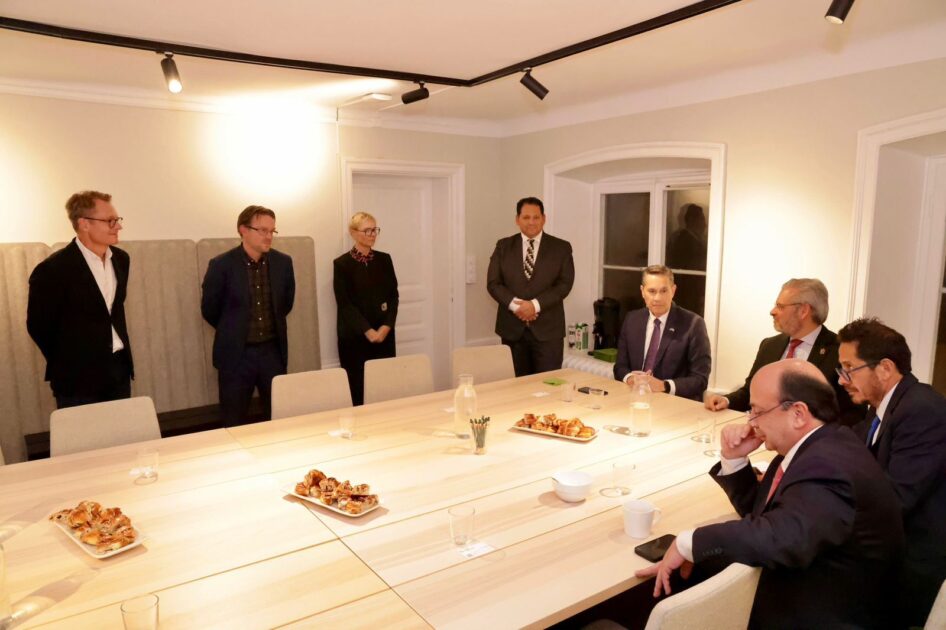 Michoacán y Food Collective impulsan exportación de limón a Suecia