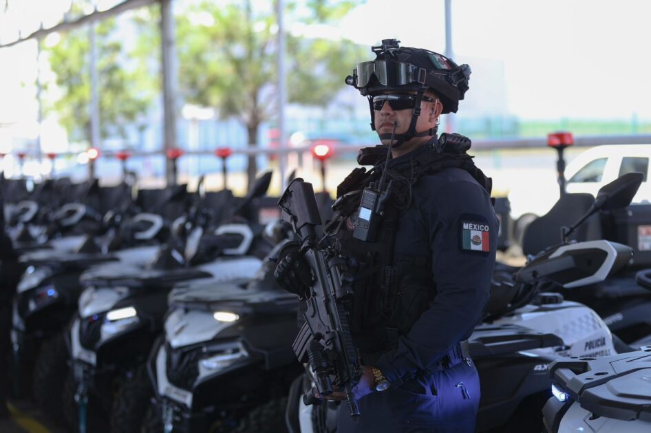Gobierno estatal refuerza seguridad en 7 municipios con entrega de motocicletas