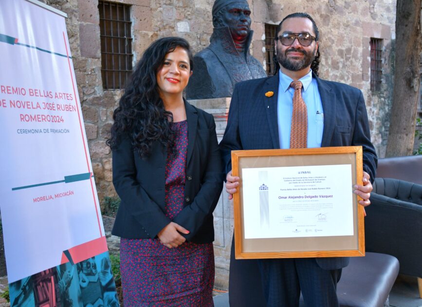 Omar Delgado gana el Premio Bellas Artes de Novela por Los mil ojos de la selva