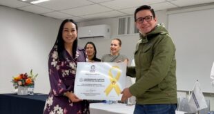 MANC Michoacán otorga reconocimiento a la Universidad Capital por su destacada labor en la lucha contra el cáncer infantil