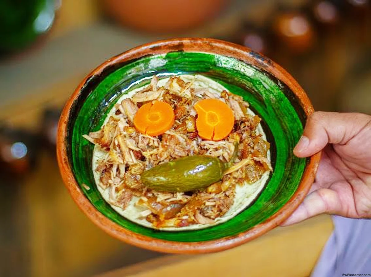 Carnitas de Michoacán obtienen marca de certificación del IMPI