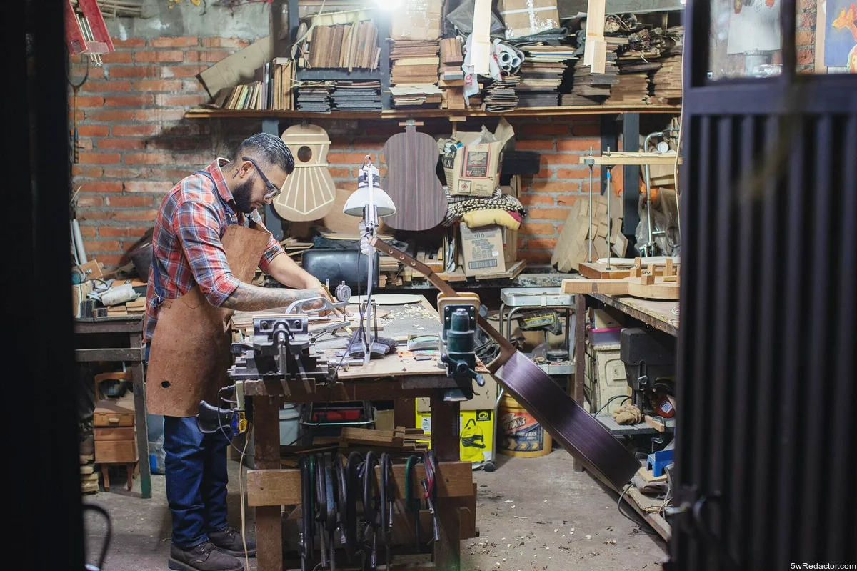 Avanza Indicación Geográfica de la guitarra de Paracho en Michoacán