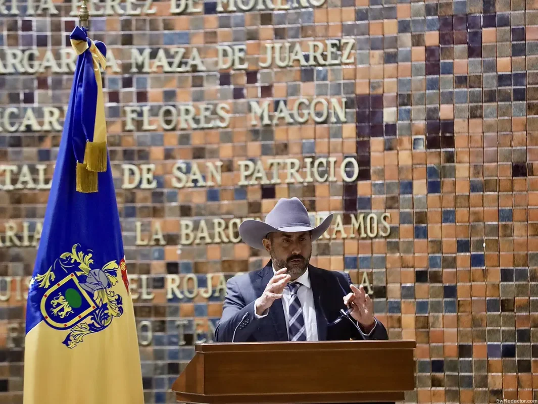 Eduardo Ron Ramos presenta informe SADER Jalisco 2025 ante Congreso.