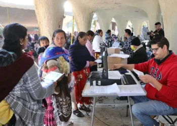 créditos mujeres artesanas indígenas Michoacán