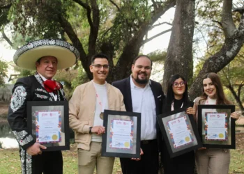 Galardón Bernardo Bravo Tanmich