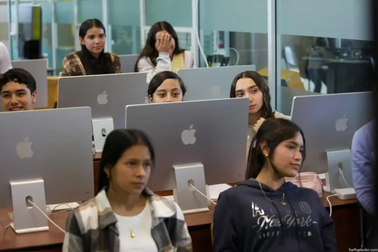 Universidad Rosario Castellanos Zacapu